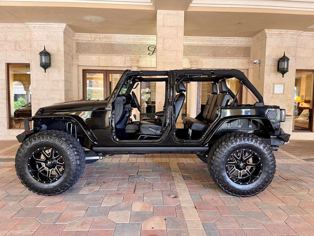 2018 Jeep Wrangler Anniversary Altitude Edition JKU