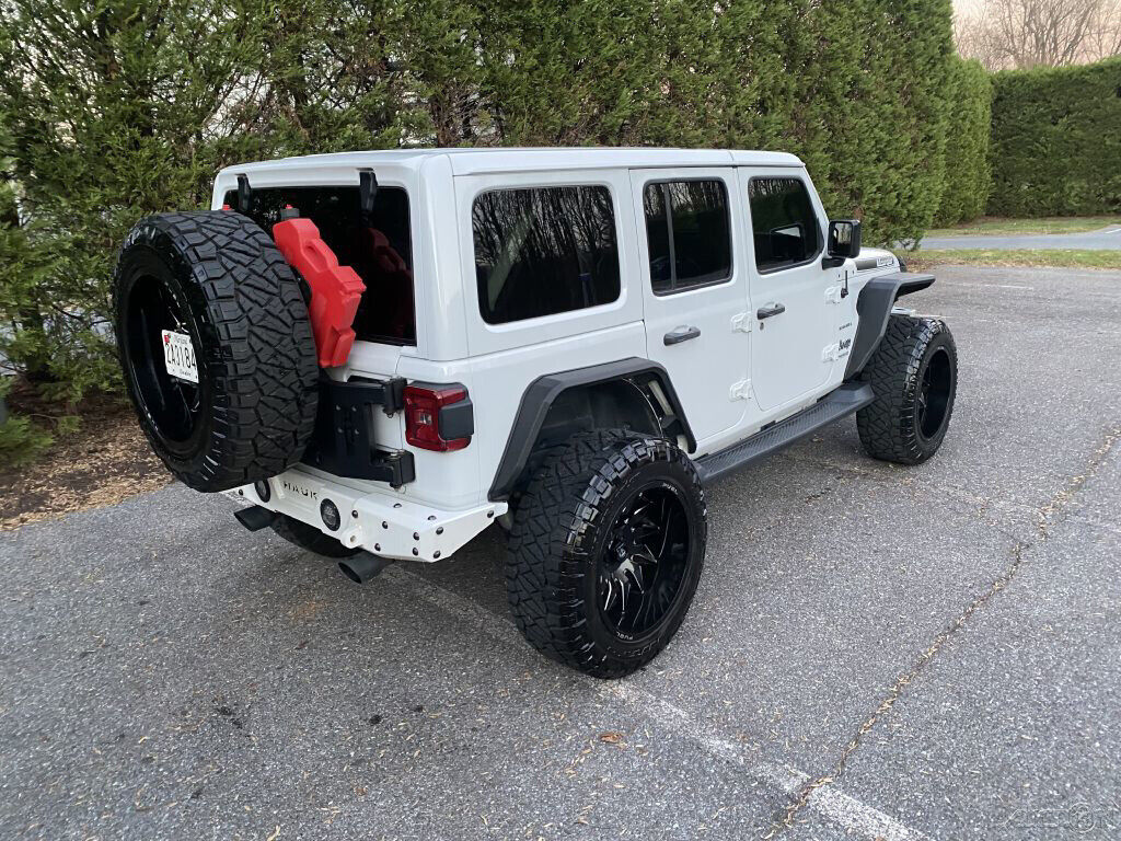 2018 Jeep Wrangler Sahara