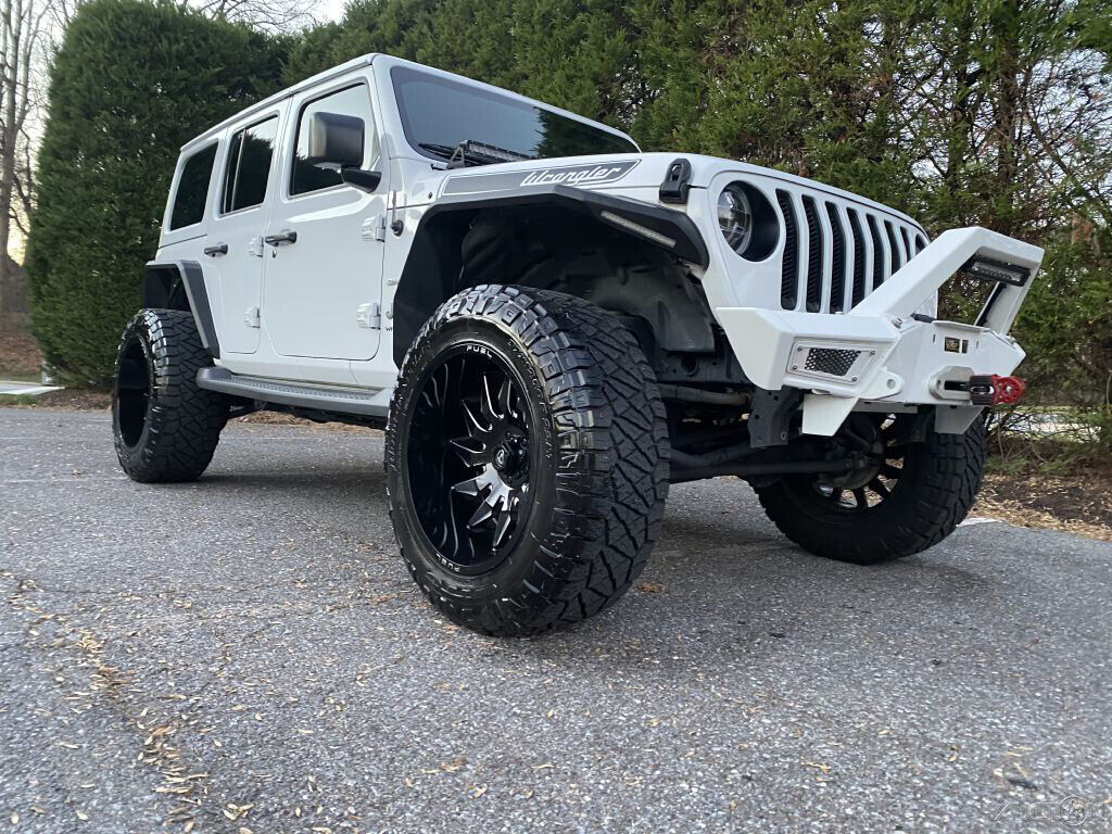 2018 Jeep Wrangler Sahara