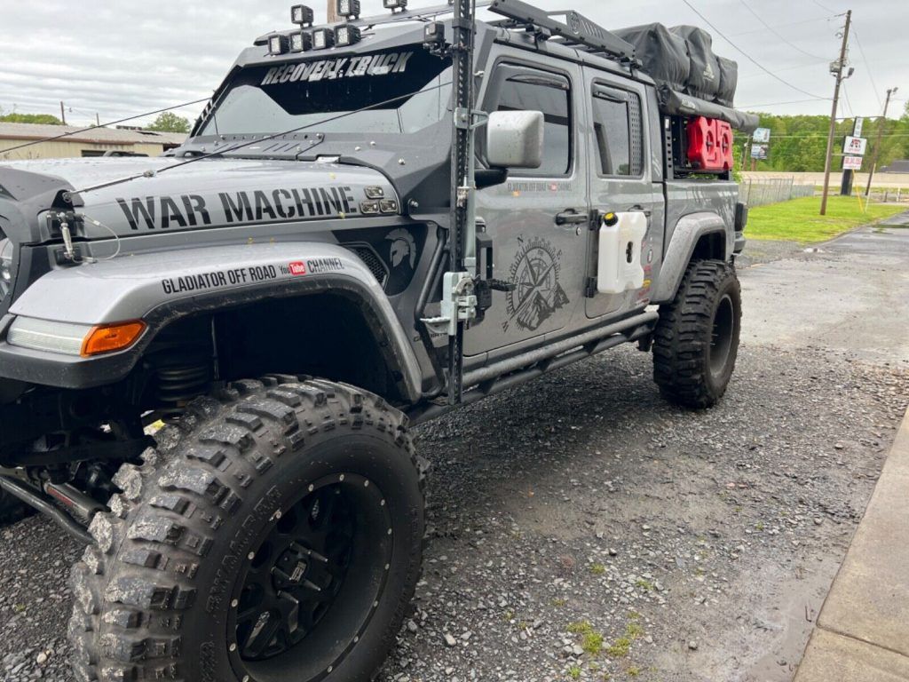 2021 Jeep Gladiator Sport