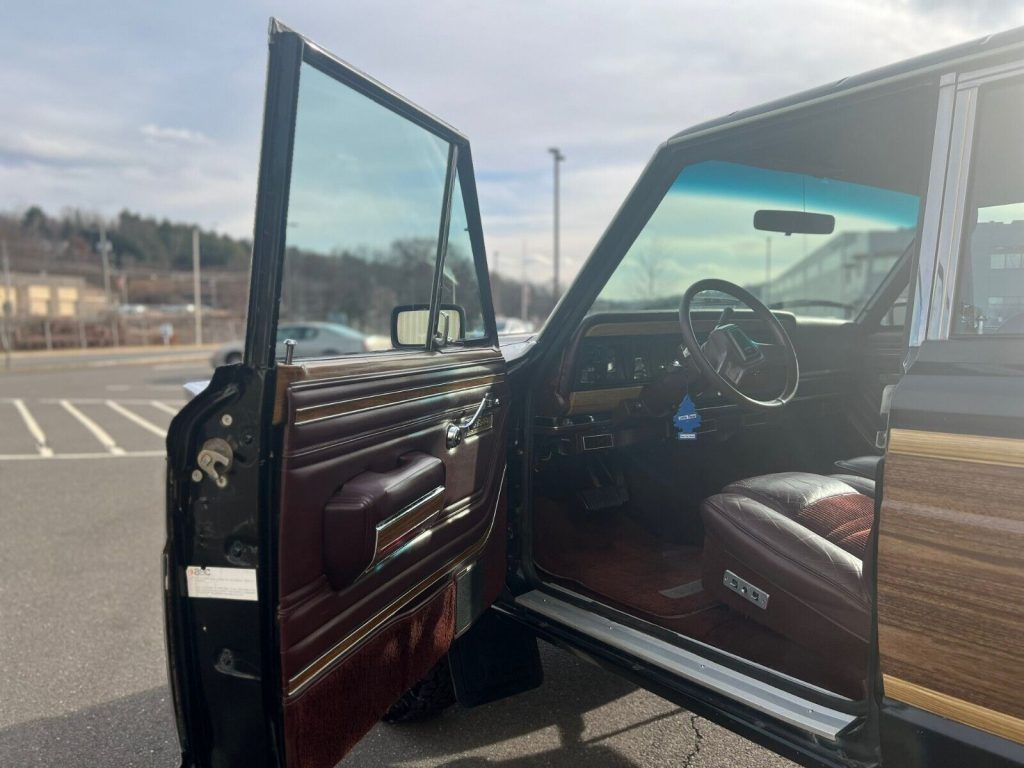 1989 Jeep Wagoneer