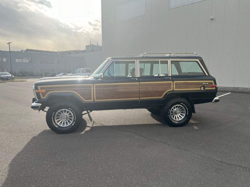 1989 Jeep Wagoneer