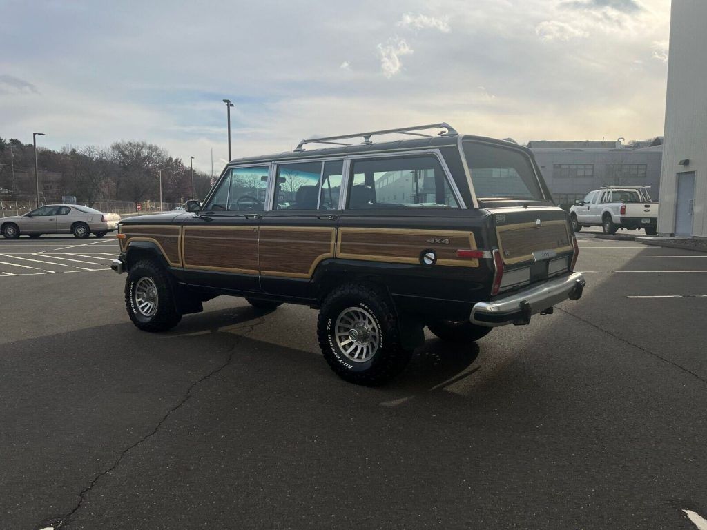1989 Jeep Wagoneer