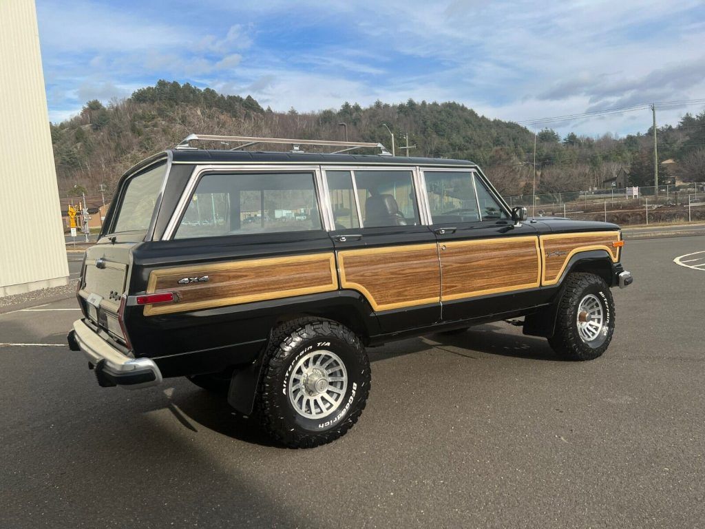 1989 Jeep Wagoneer