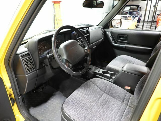 2001 Jeep Cherokee Sport Utility 4D