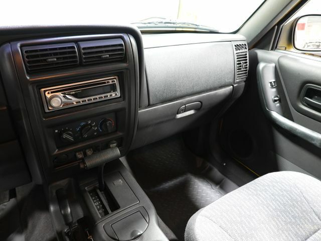2001 Jeep Cherokee Sport Utility 4D