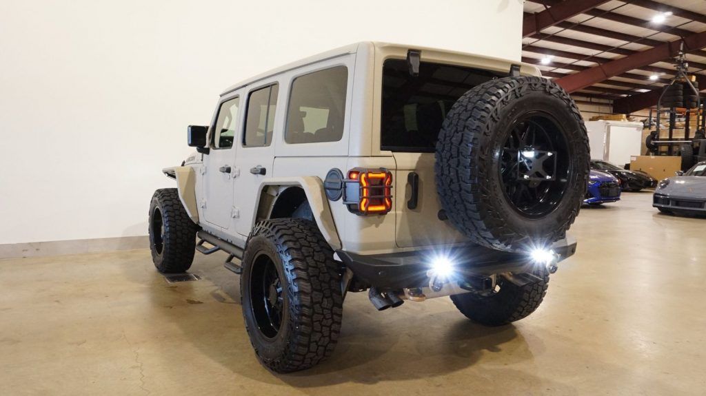 2022 Jeep Wrangler Unlimited Rubicon 392 4X4 Dupont Kevlar,bumpers,led’s