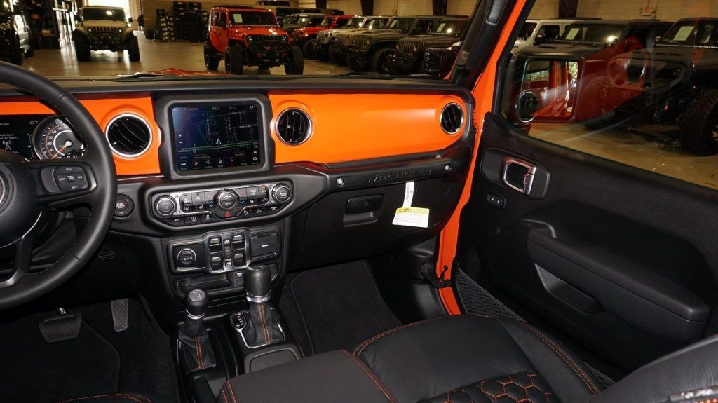 2023 Jeep Wrangler Unlimited Sport 4X4 SKY Top,lifted,bumpers,led’s,nav