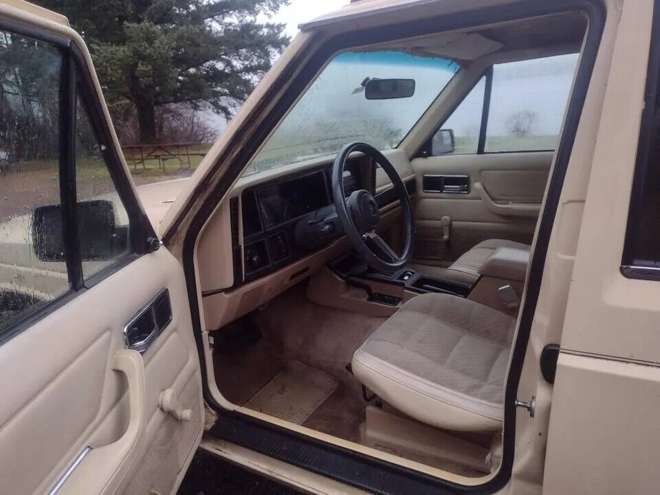 1989 Jeep Cherokee