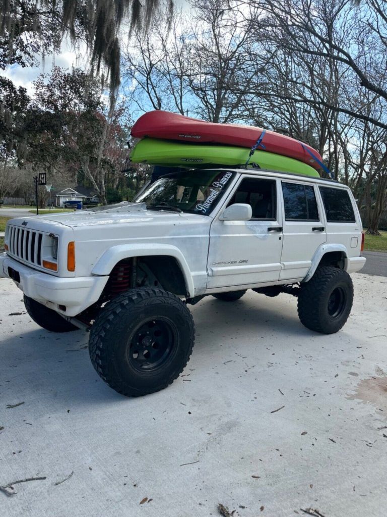 1998 Jeep Cherokee Classic Sport