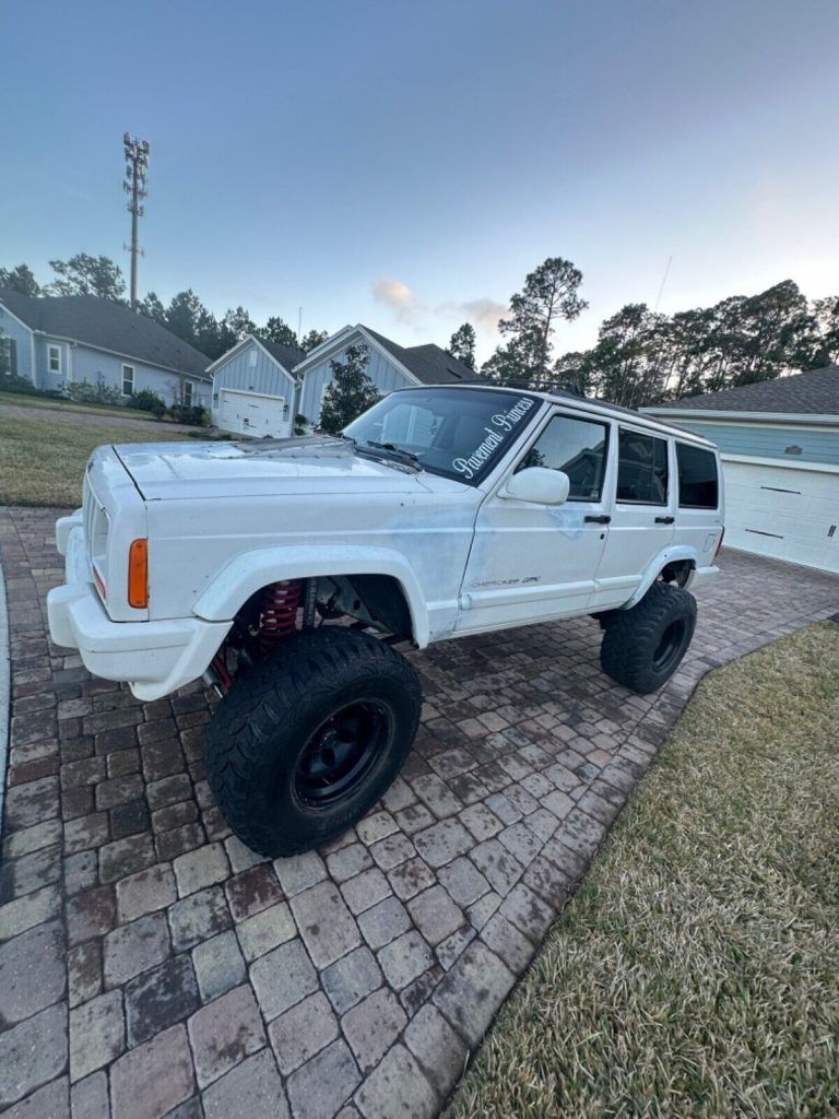 1998 Jeep Cherokee Classic Sport