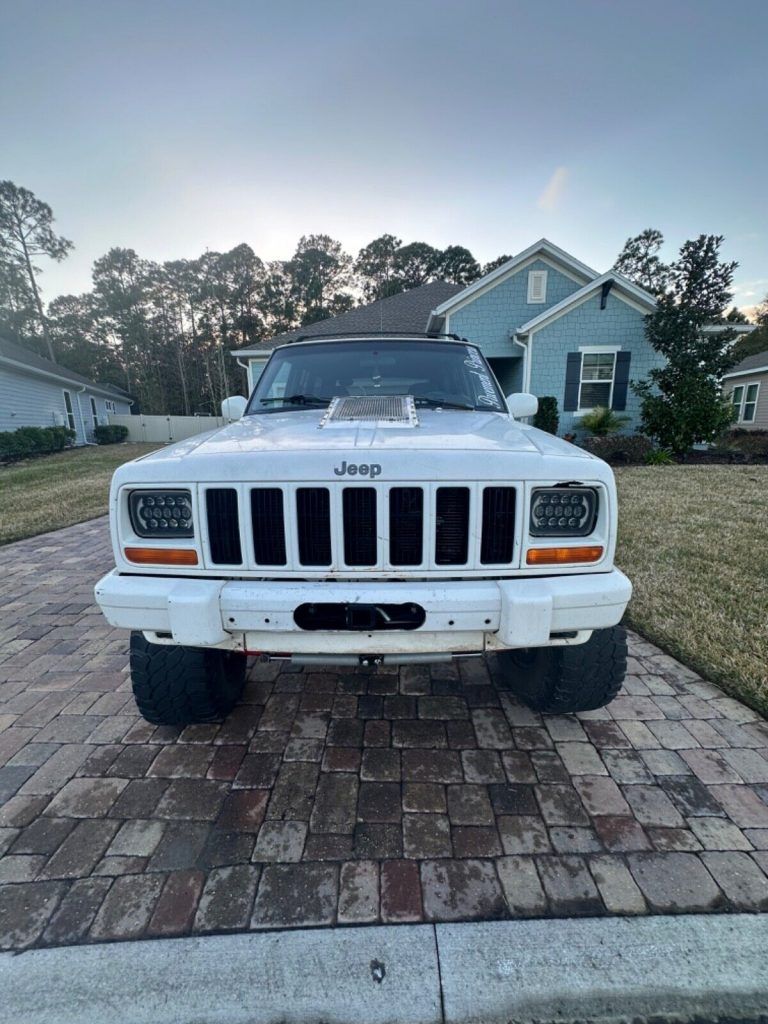 1998 Jeep Cherokee Classic Sport