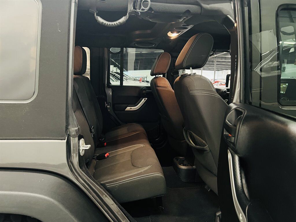 2014 Jeep Wrangler Unlimited Rubicon