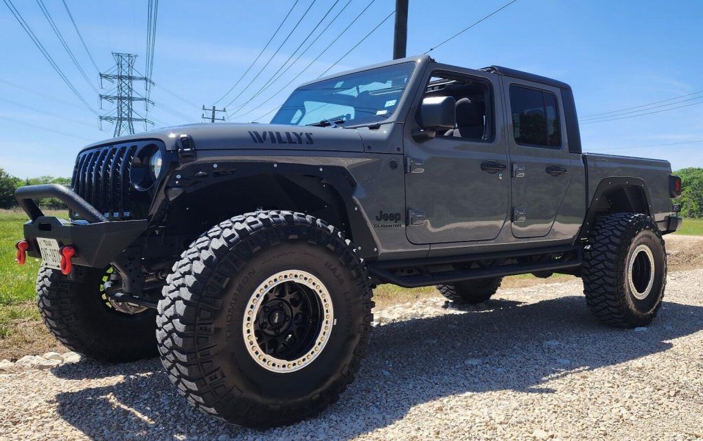 2022 Jeep Gladiator Sport