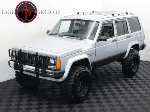 1988 Jeep Cherokee Pioneer XJ 40k Miles 4×4 for sale