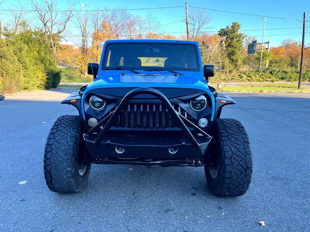 2017 Jeep Wrangler Unlimited / 6 Speed Only 59K Miles