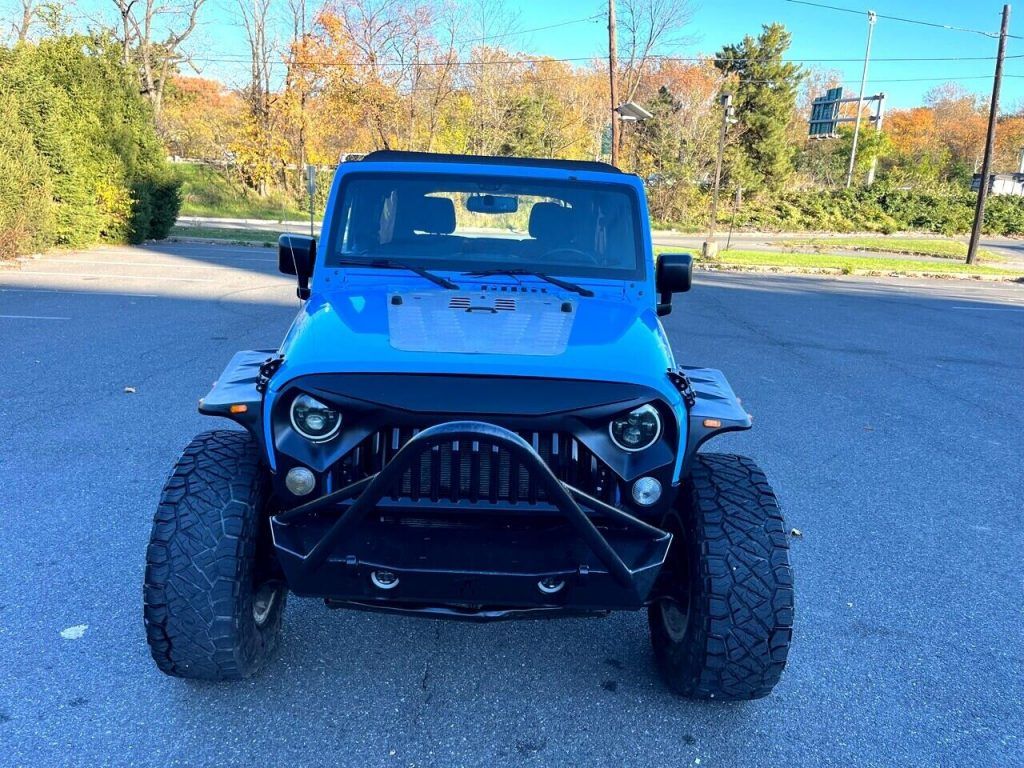 2017 Jeep Wrangler Unlimited / 6 Speed Only 59K Miles