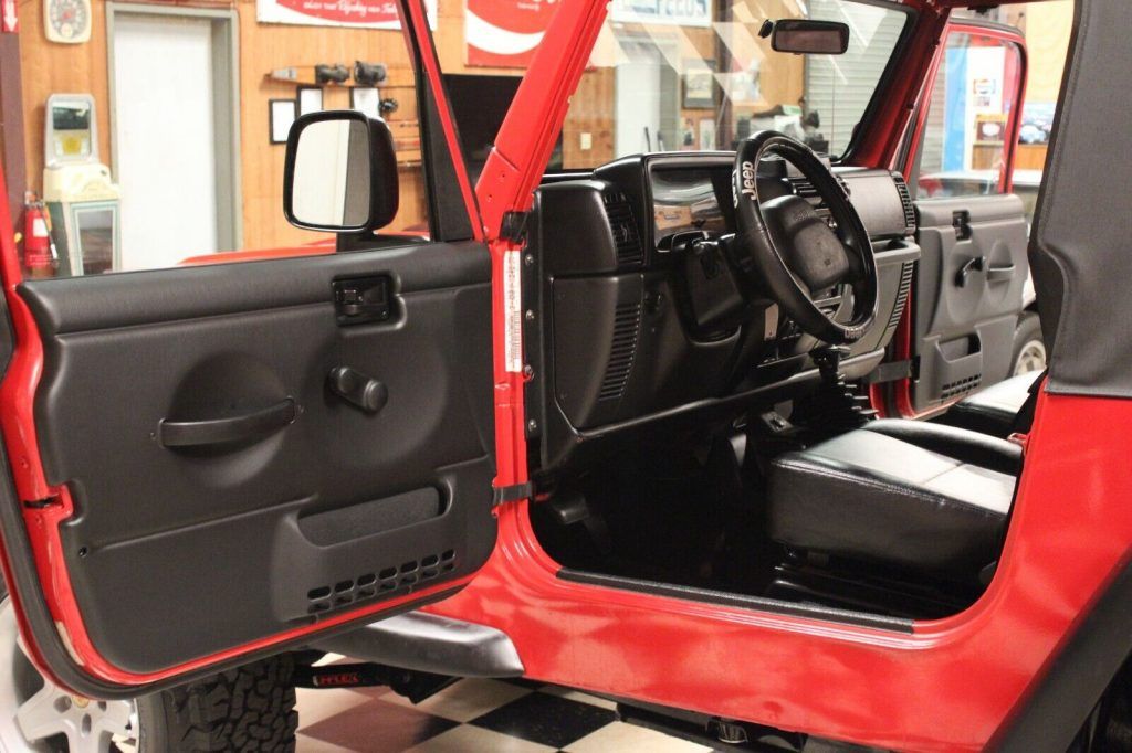 2000 Jeep Wrangler AmW 5.7 Hemi & 8 Speed Swapped