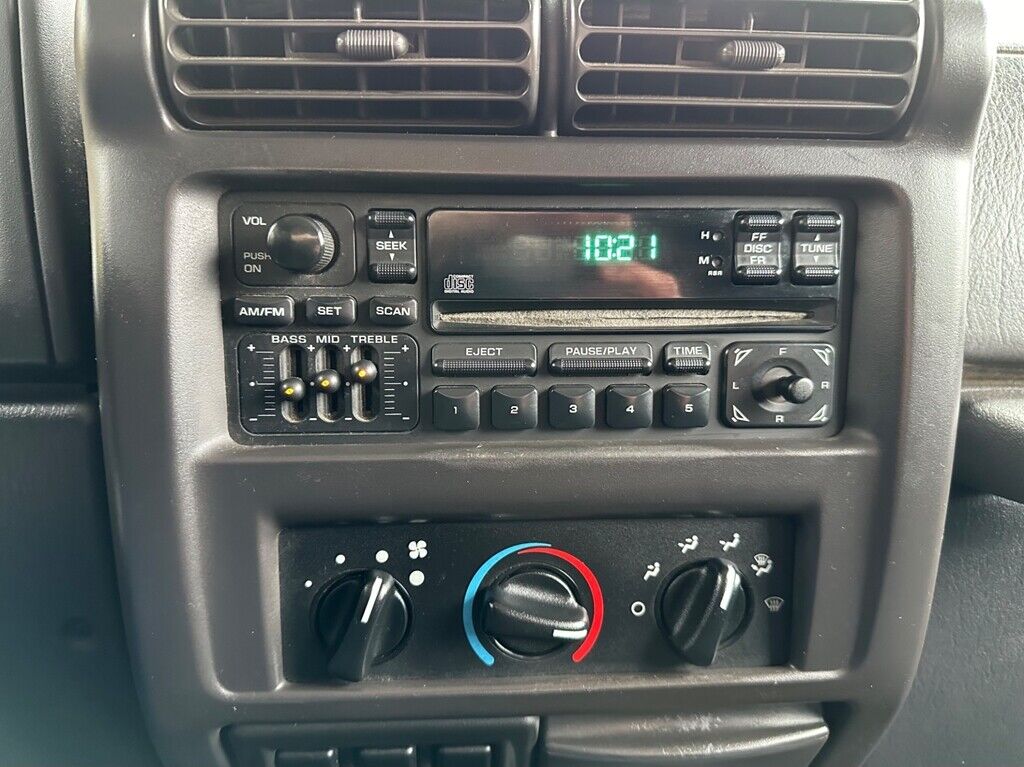 2002 Jeep Wrangler SE