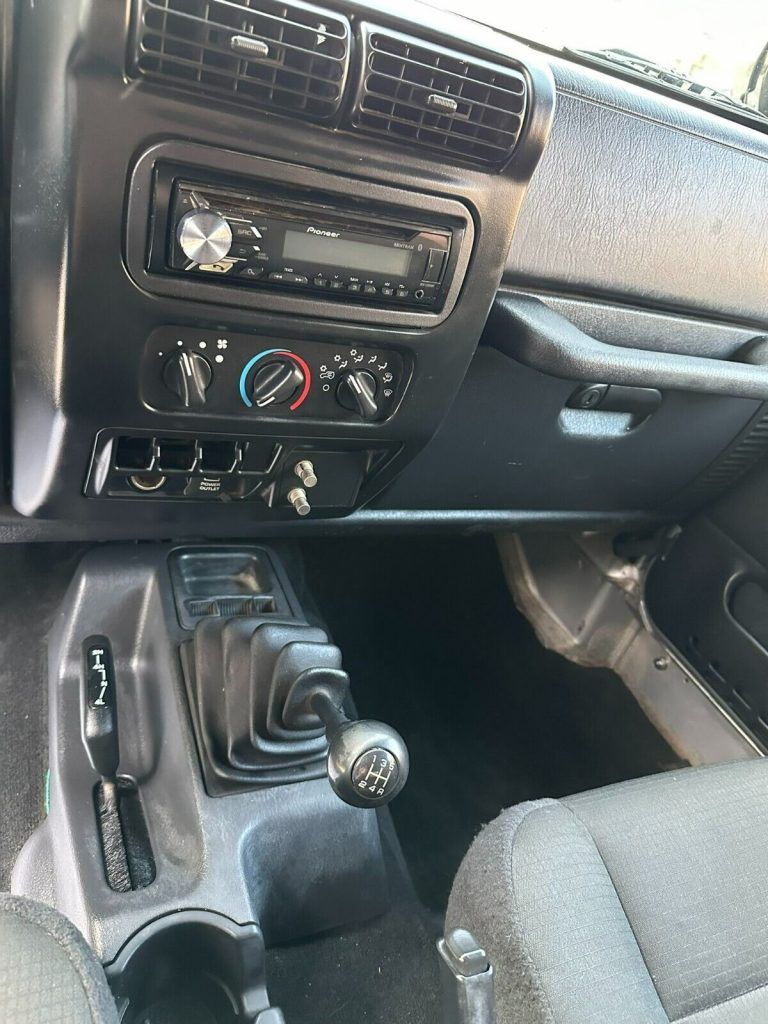 2003 Jeep Wrangler X
