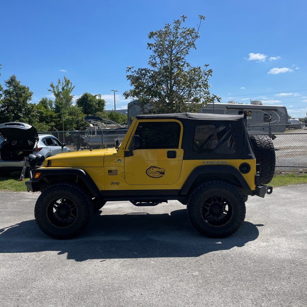 2006 Jeep Wrangler Rubicon Lifted 4WD 6SPD Low 93K MI W/ Upgrades