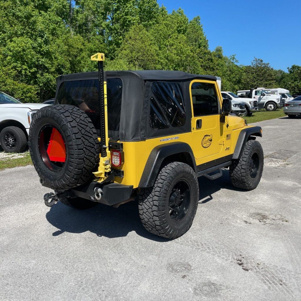 2006 Jeep Wrangler Rubicon Lifted 4WD 6SPD Low 93K MI W/ Upgrades