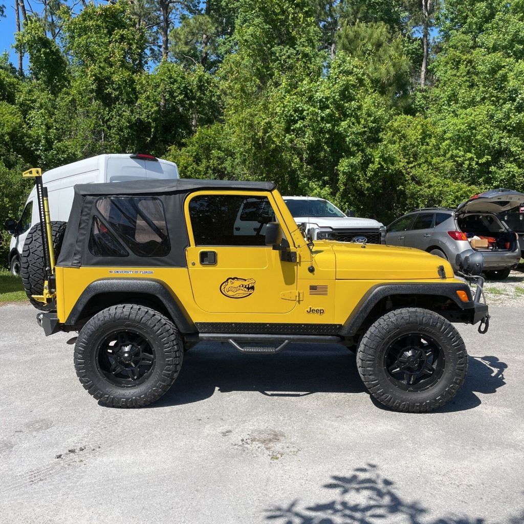 2006 Jeep Wrangler Rubicon Lifted 4WD 6SPD Low 93K MI W/ Upgrades