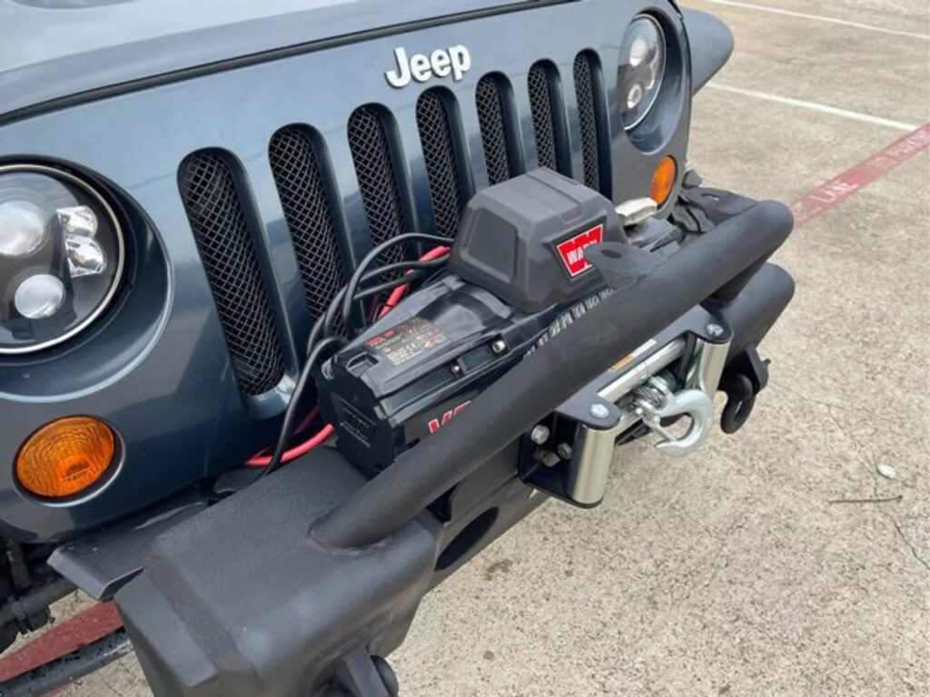 2007 Jeep Wrangler Unlimited Sahara – Black Mountain Edition