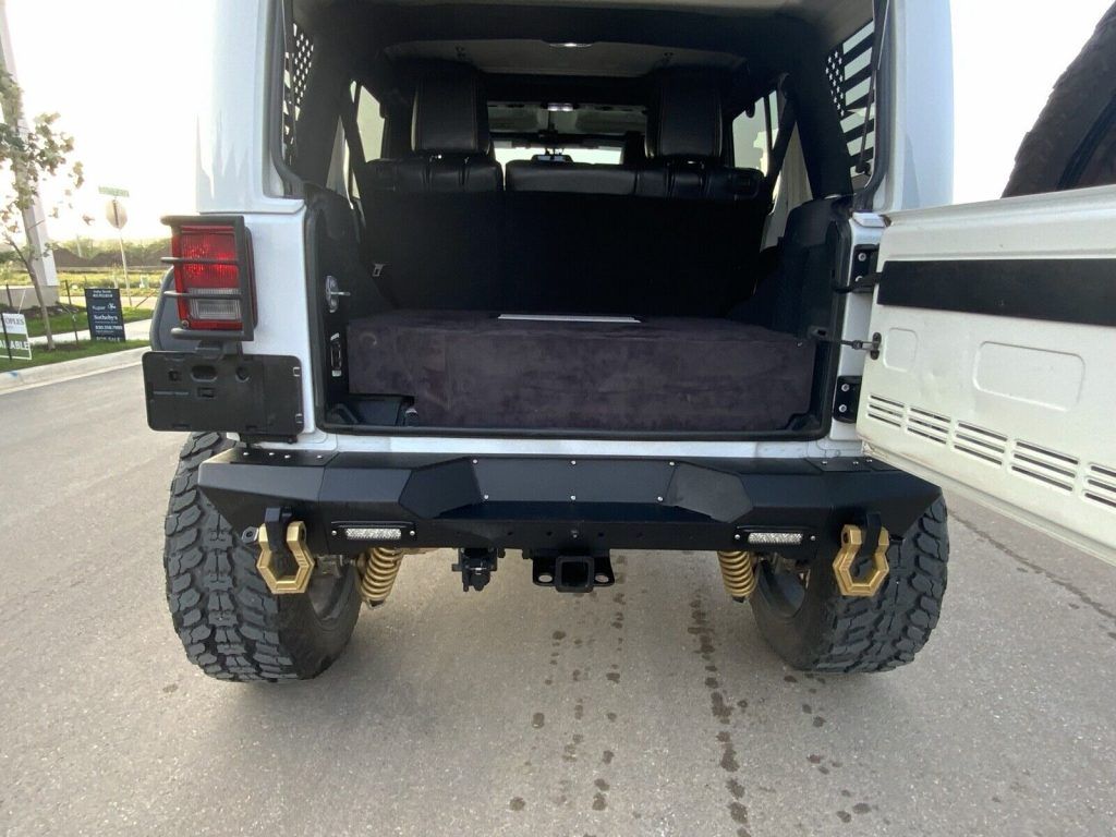 2014 Jeep Wrangler Sahara Altitude