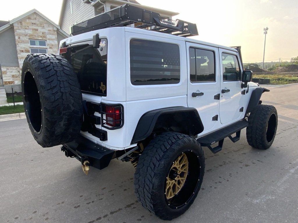 2014 Jeep Wrangler Sahara Altitude