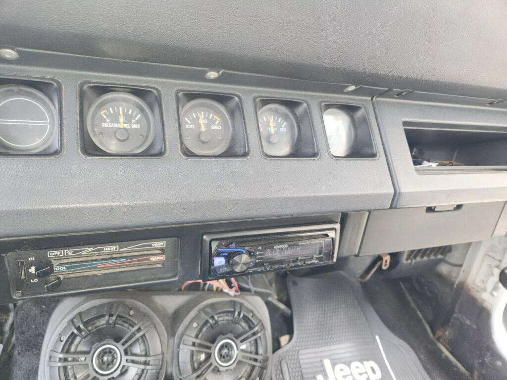 1994 Jeep Wrangler SE
