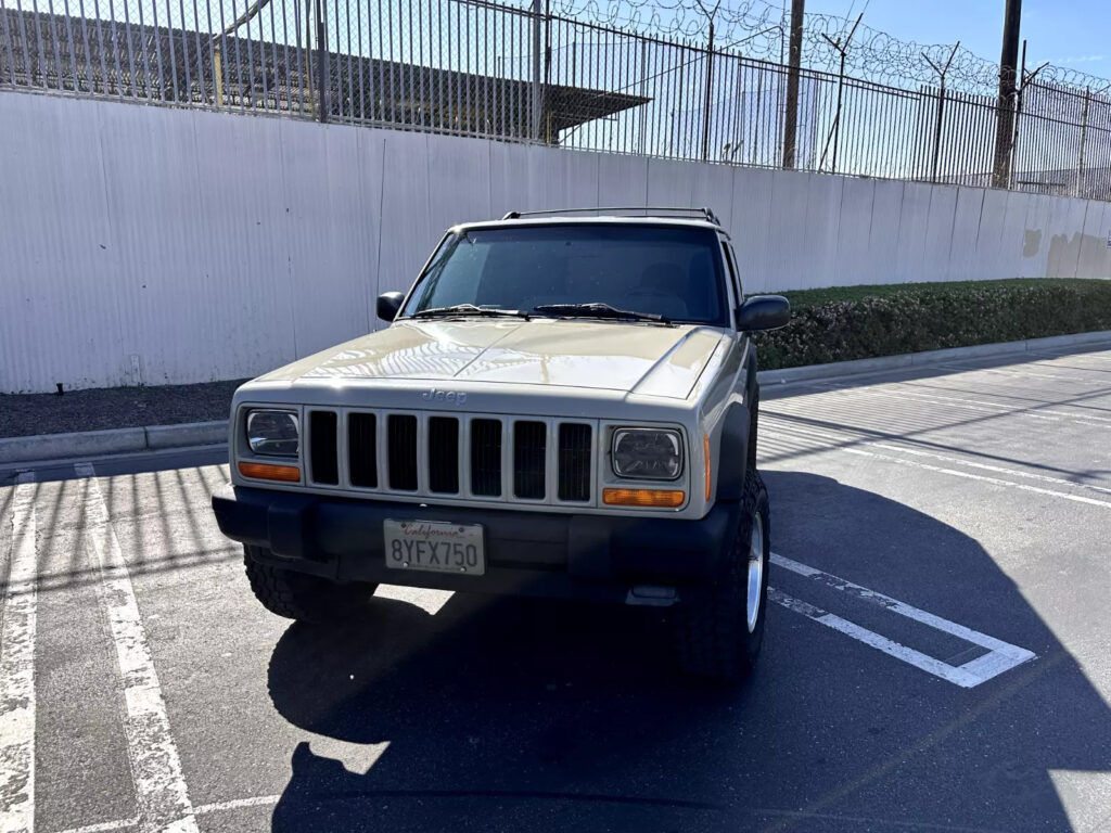 1999 Jeep Cherokee Sport