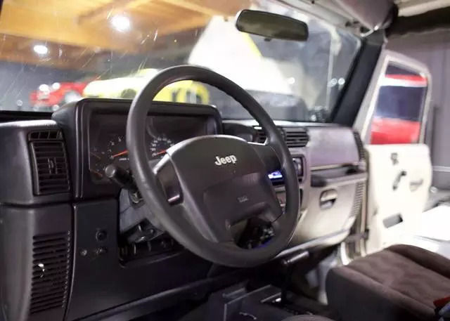2005 Jeep Wrangler X Sport Utility 2D