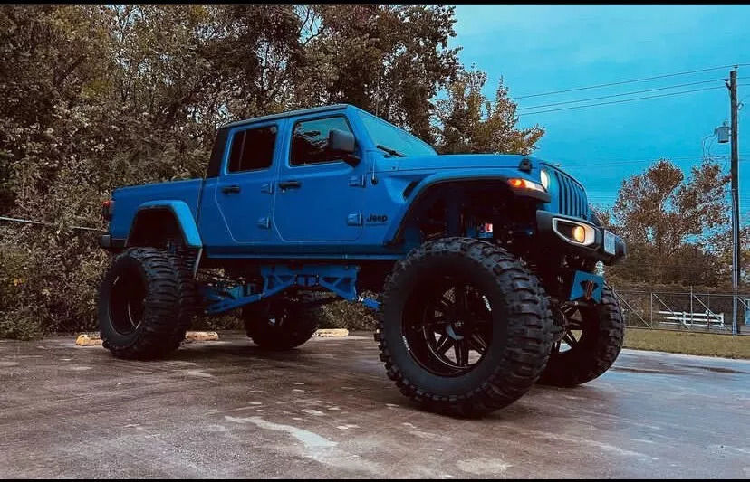 2021 Jeep Gladiator Sport