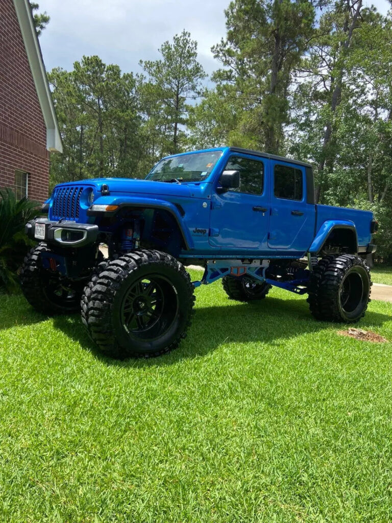 2021 Jeep Gladiator Sport
