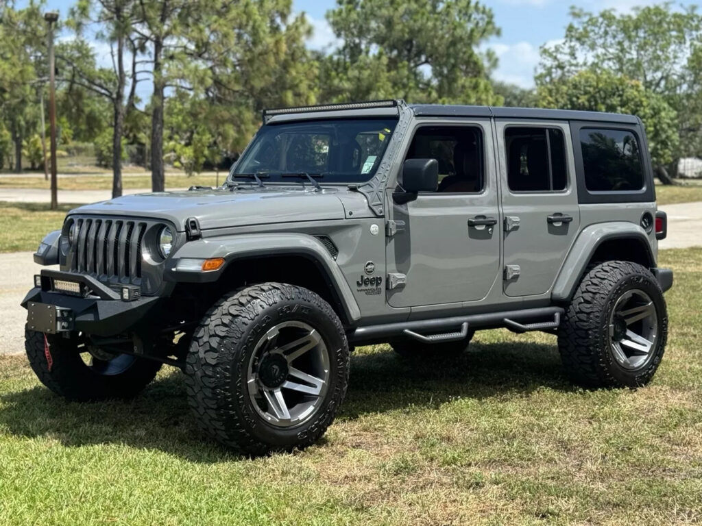 2021 Jeep Wrangler Sport