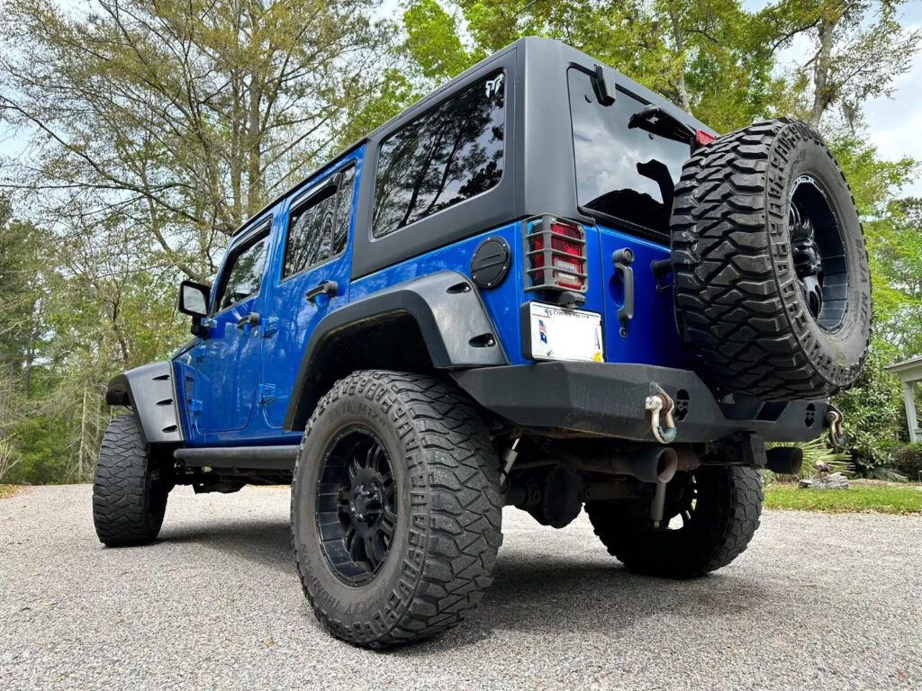 2016 Jeep Wrangler Sport