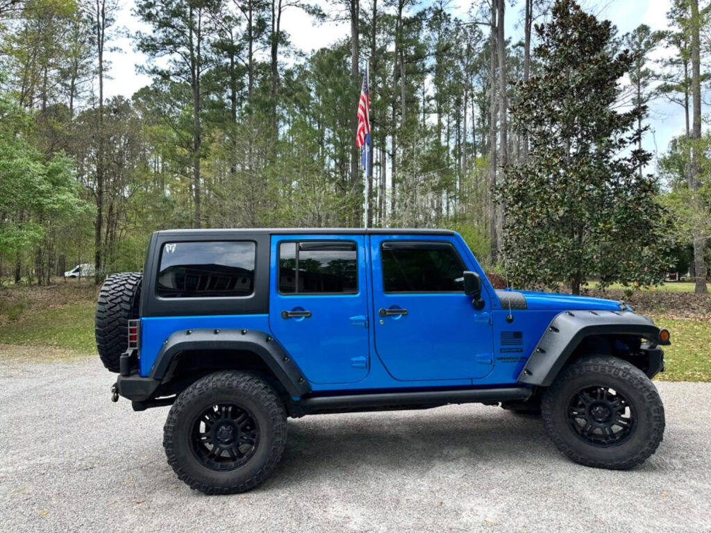 2016 Jeep Wrangler Sport