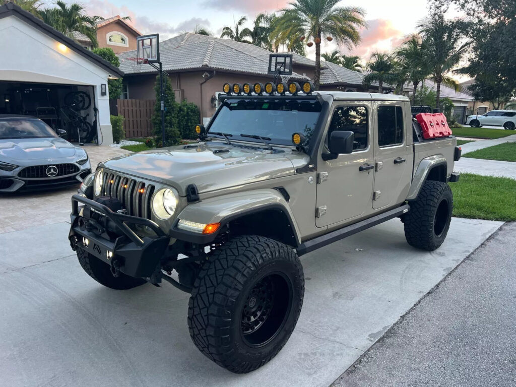 2022 Jeep Gladiator