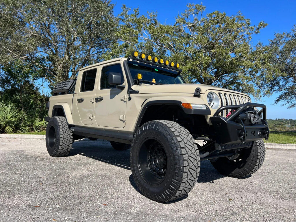 2022 Jeep Gladiator