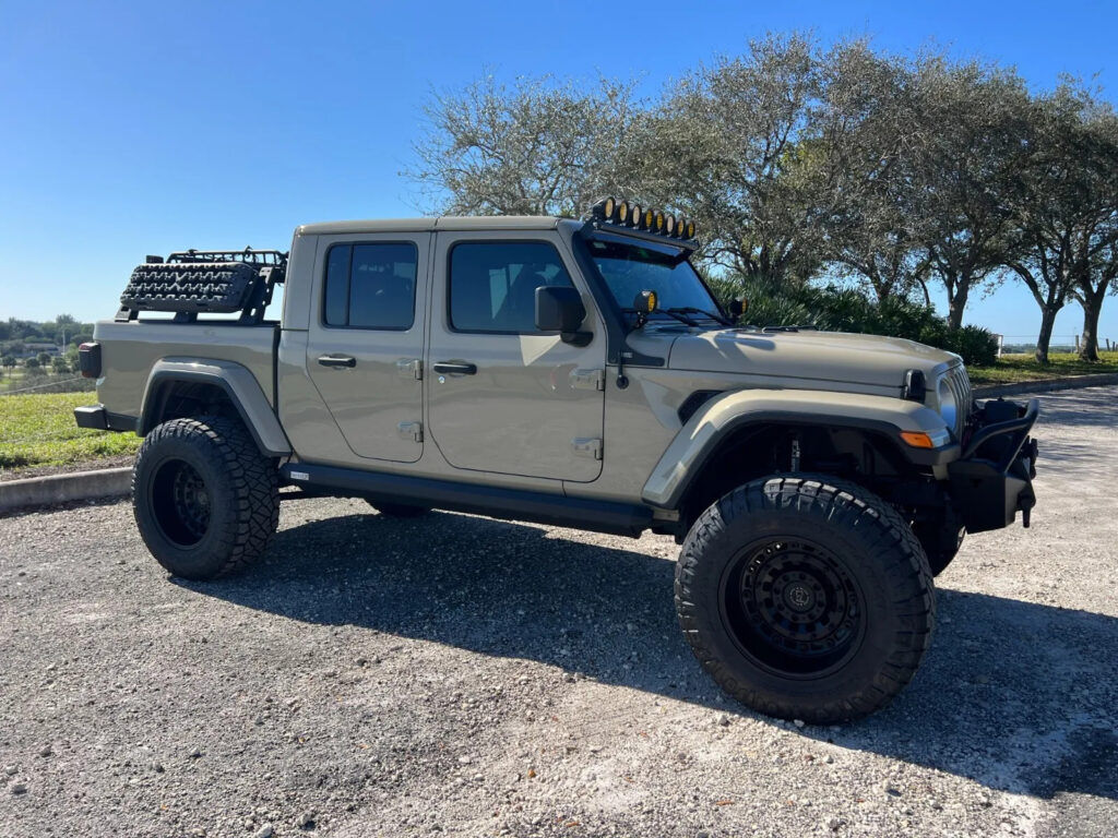 2022 Jeep Gladiator