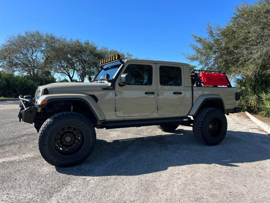 2022 Jeep Gladiator