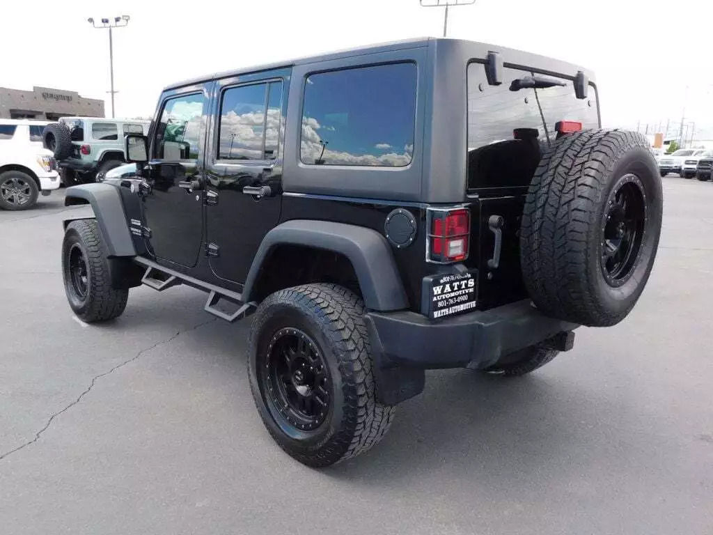 2017 Jeep Wrangler Unlimited Sport