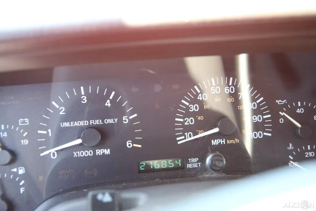1997 Jeep Cherokee Sport