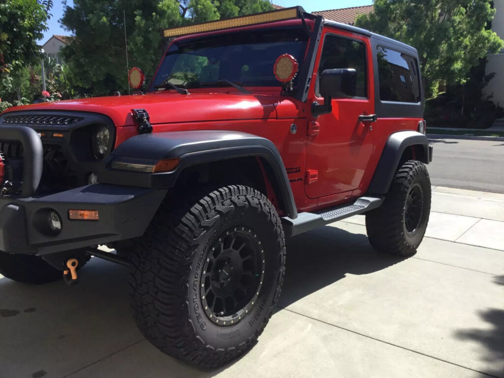 2015 Jeep Wrangler Sport SUV 2D