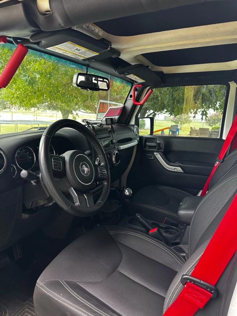 2017 Jeep Wrangler Sahara