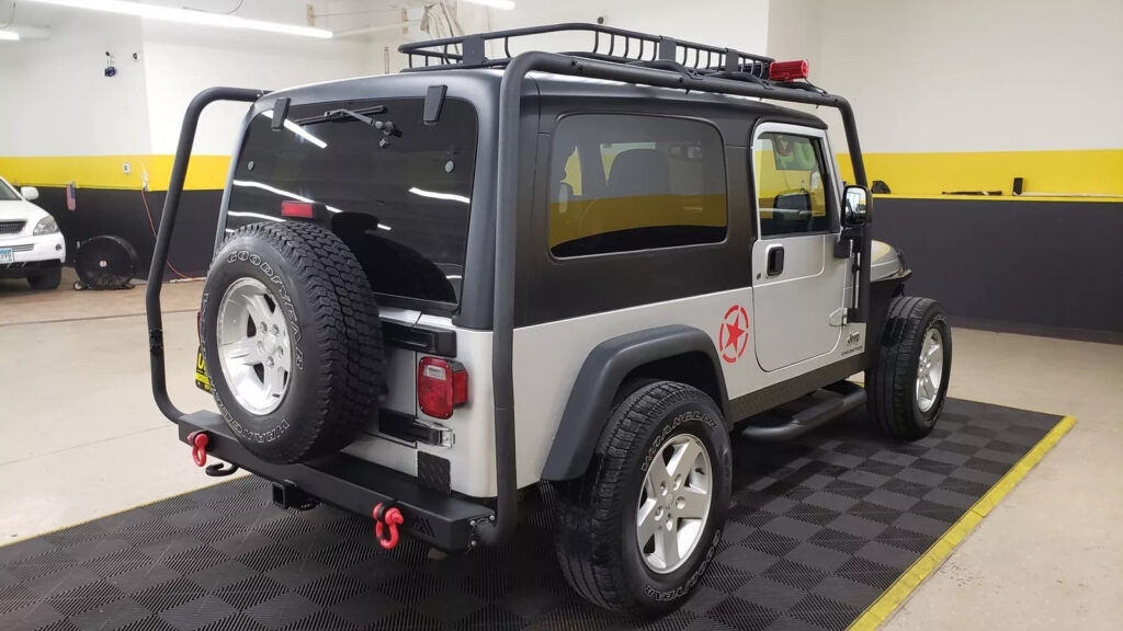 2004 Jeep Wrangler Sport Utility 4×4