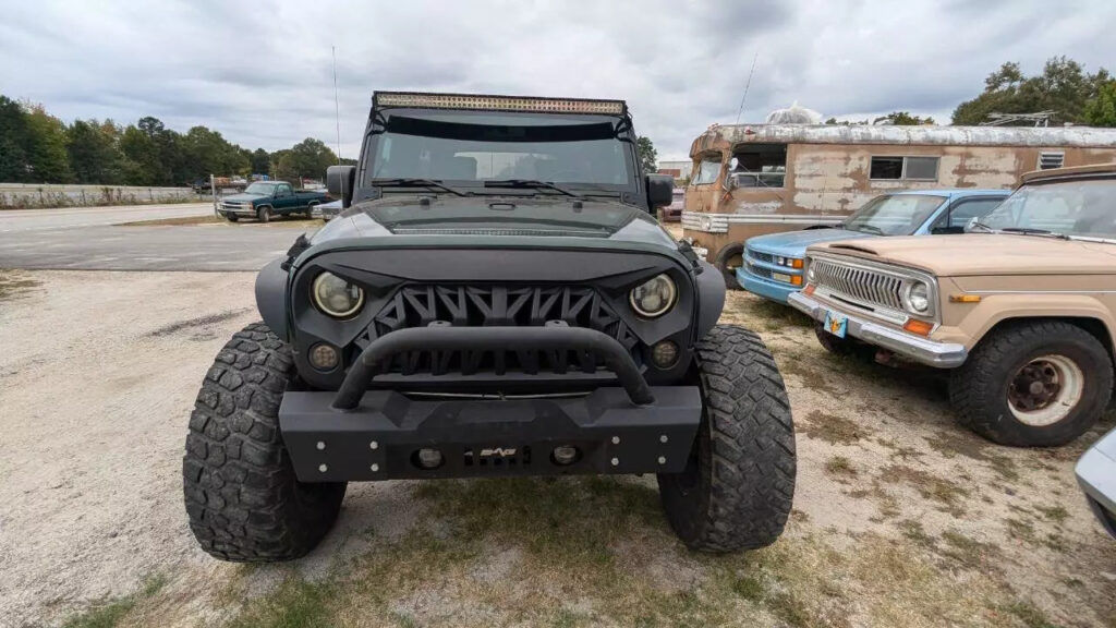 2010 Jeep Wrangler Sport 4×4 4dr SUV