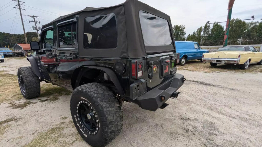 2010 Jeep Wrangler Sport 4×4 4dr SUV