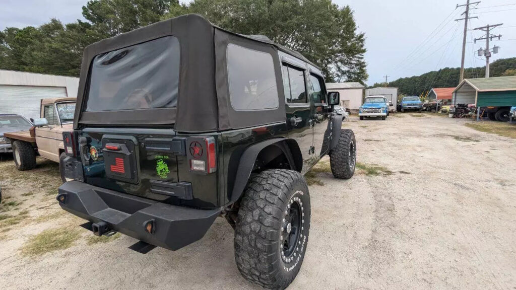 2010 Jeep Wrangler Sport 4×4 4dr SUV